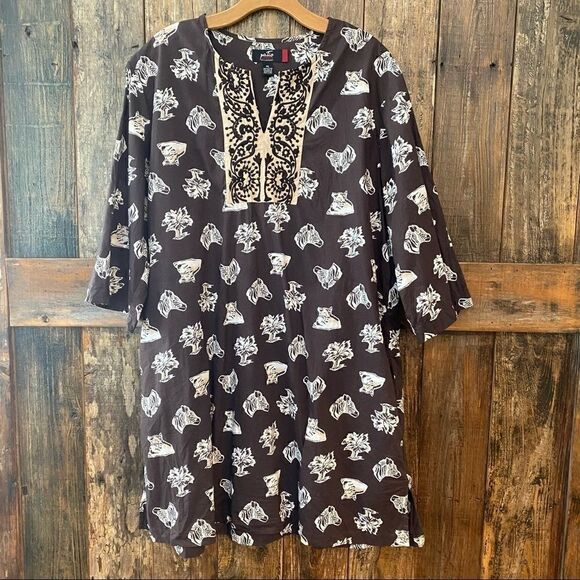 Cabernet XL Brown Serengeti Embroidered Design Cotton Tunic Loungewear Tunic - Picture 2 of 10